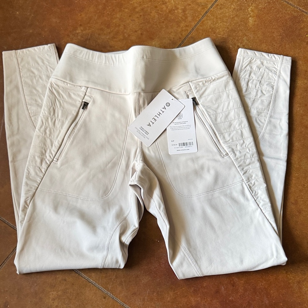 Athleta Cream Leggings with Zippered Pockets